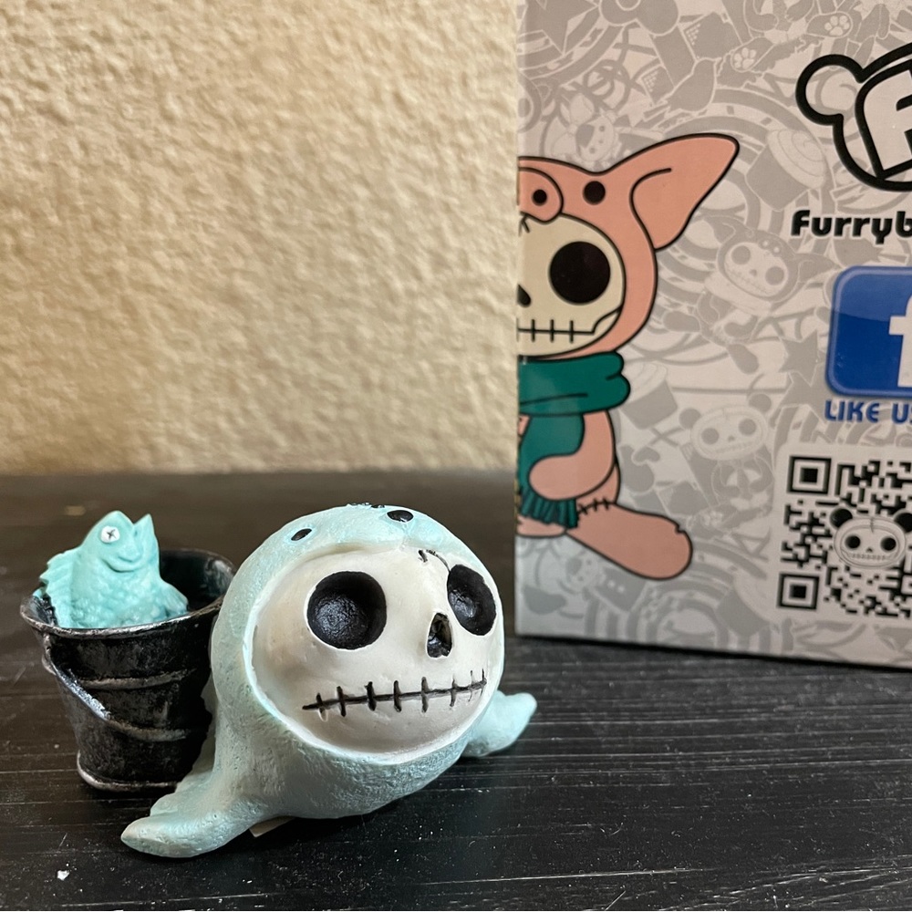 Furrybones Rollie figurine.